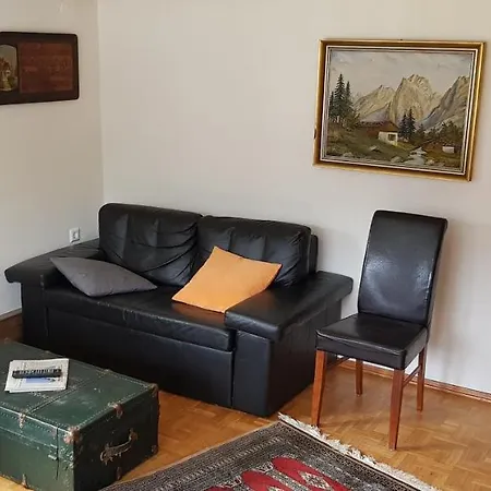 Ziegler- Sonnenschein Apartament *